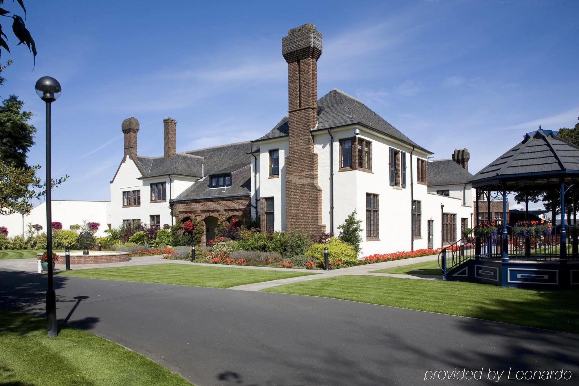 Western House Hotel Ayr Exterior photo